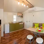 Mobile Homes Basko Polje Hotel 3*