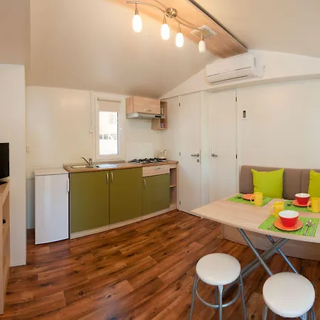 Mobile Homes Basko Polje Hotell 3*