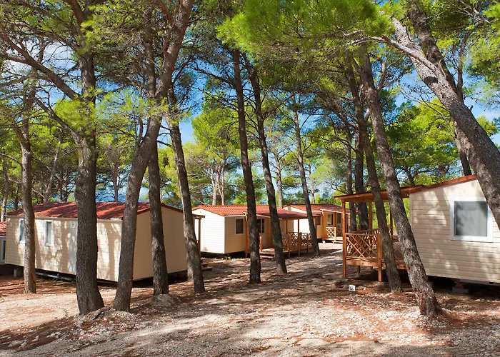 Hotel Mobile Homes Basko Polje